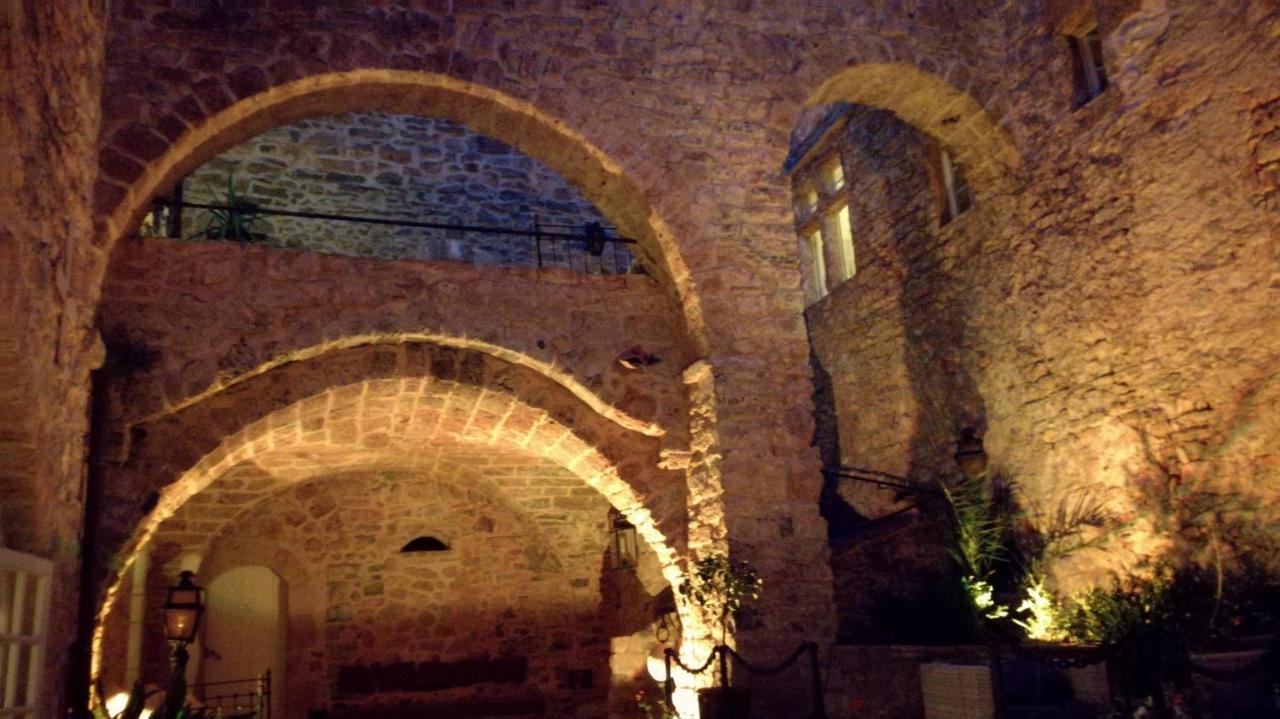 Chateauzen Madières Екстериор снимка